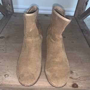 Carmel chestnut suede booties